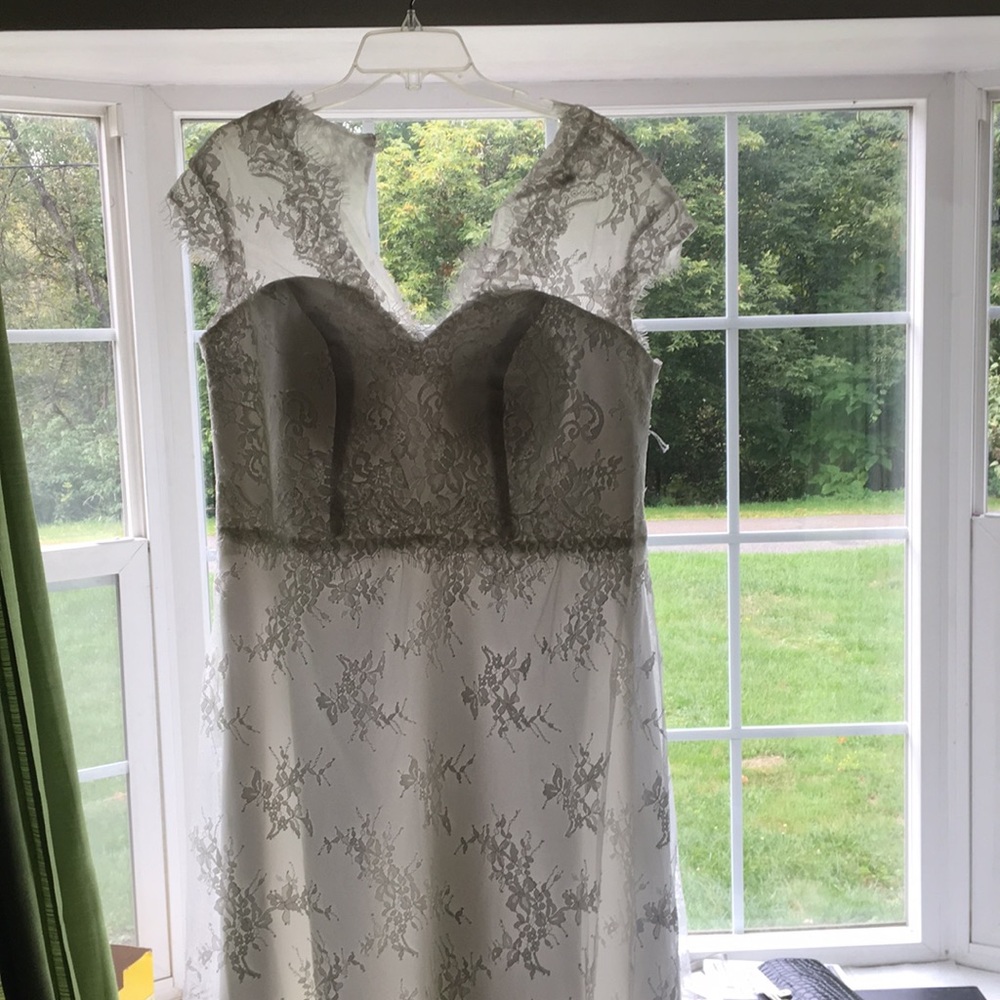 Wedding dress
